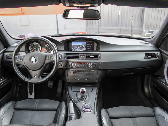 BMW M3 V (E90M) M3 420ch DKG Drivelogic