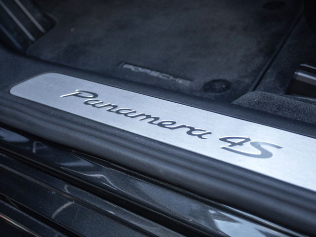 Porsche Panamera II 3.0 V6 440ch 4S